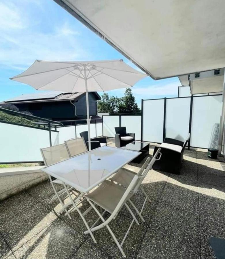 Appartement 4 Personnes Proche Lac Saint Point Montperreux Εξωτερικό φωτογραφία